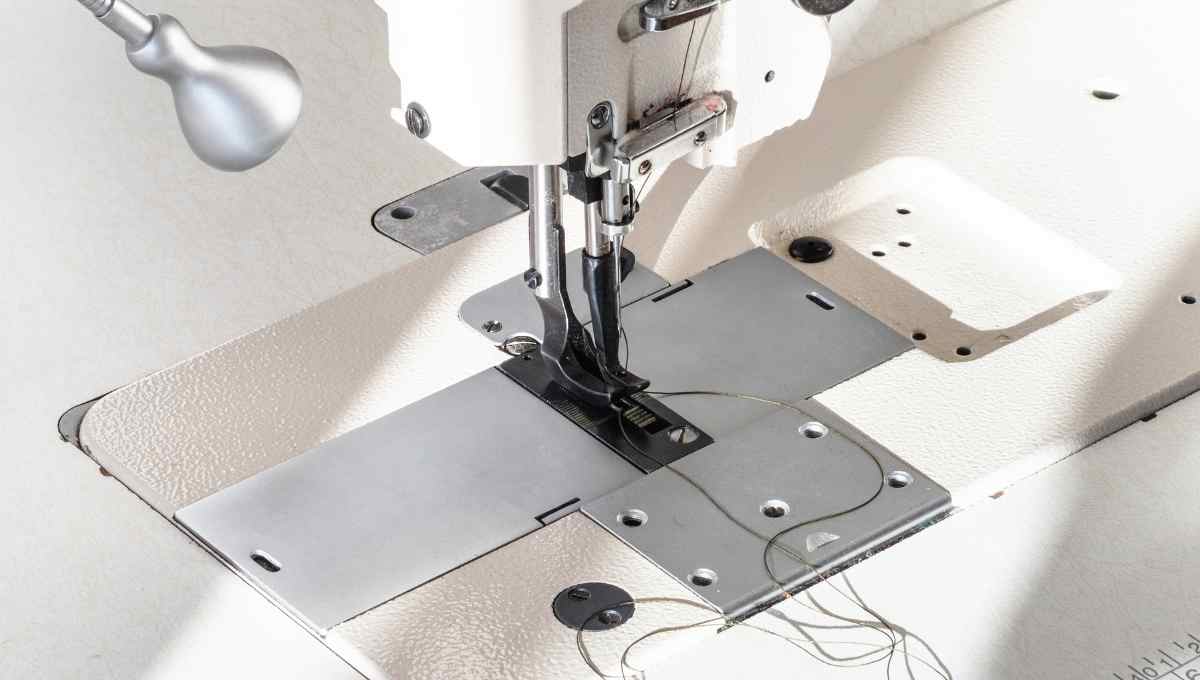 Best Sewing Machine for Small Business 2023 BSR