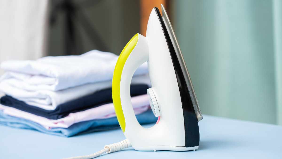 Best Iron For Sewing Clothes